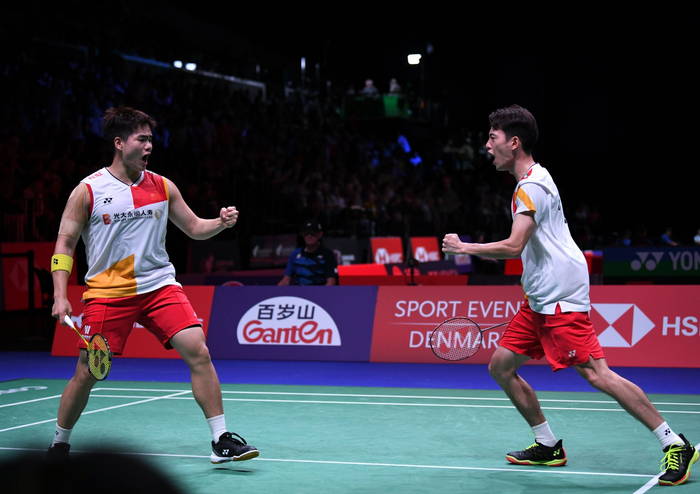 难回合中仍 难回合中仍